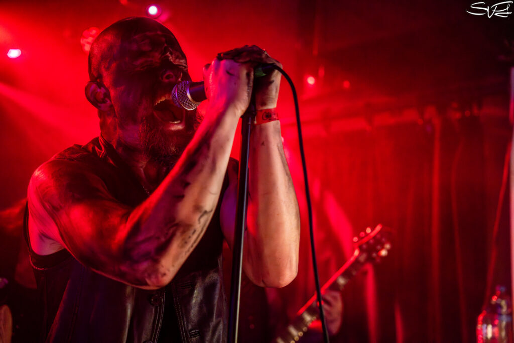 Tormented Spirits - Bezwering