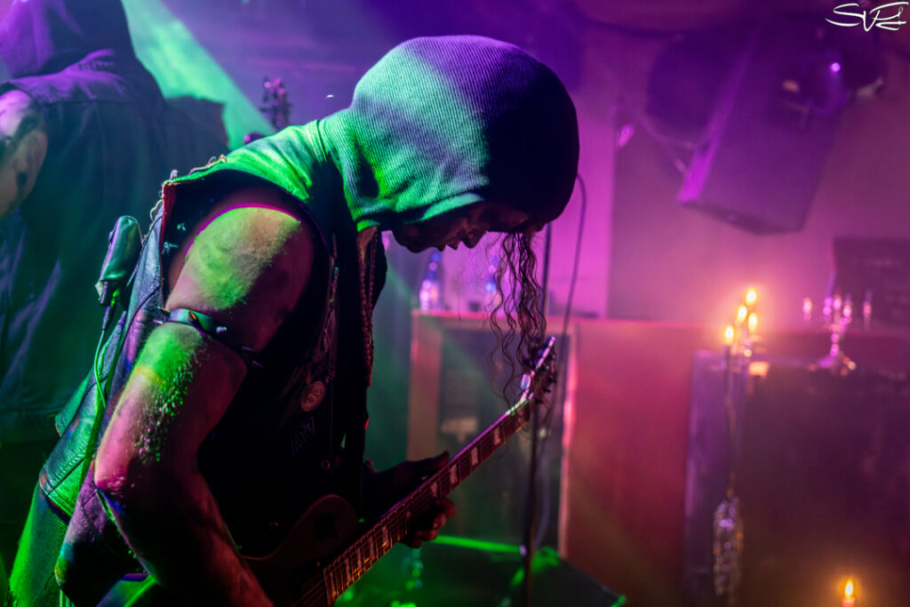 Tormented Spirits - Bezwering